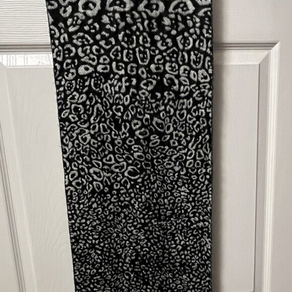 Black and Grey Leopard Scarf - Picture 3 of 5